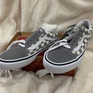 Vans gray checkerboard
